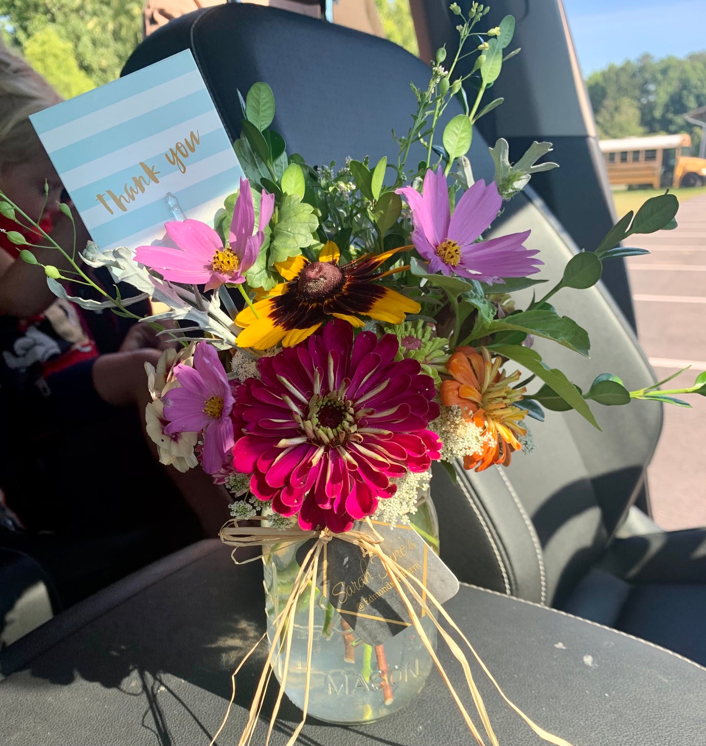 The Perfect Vase Bouquet- Choose your size & Budget - Edmondson Farm Store