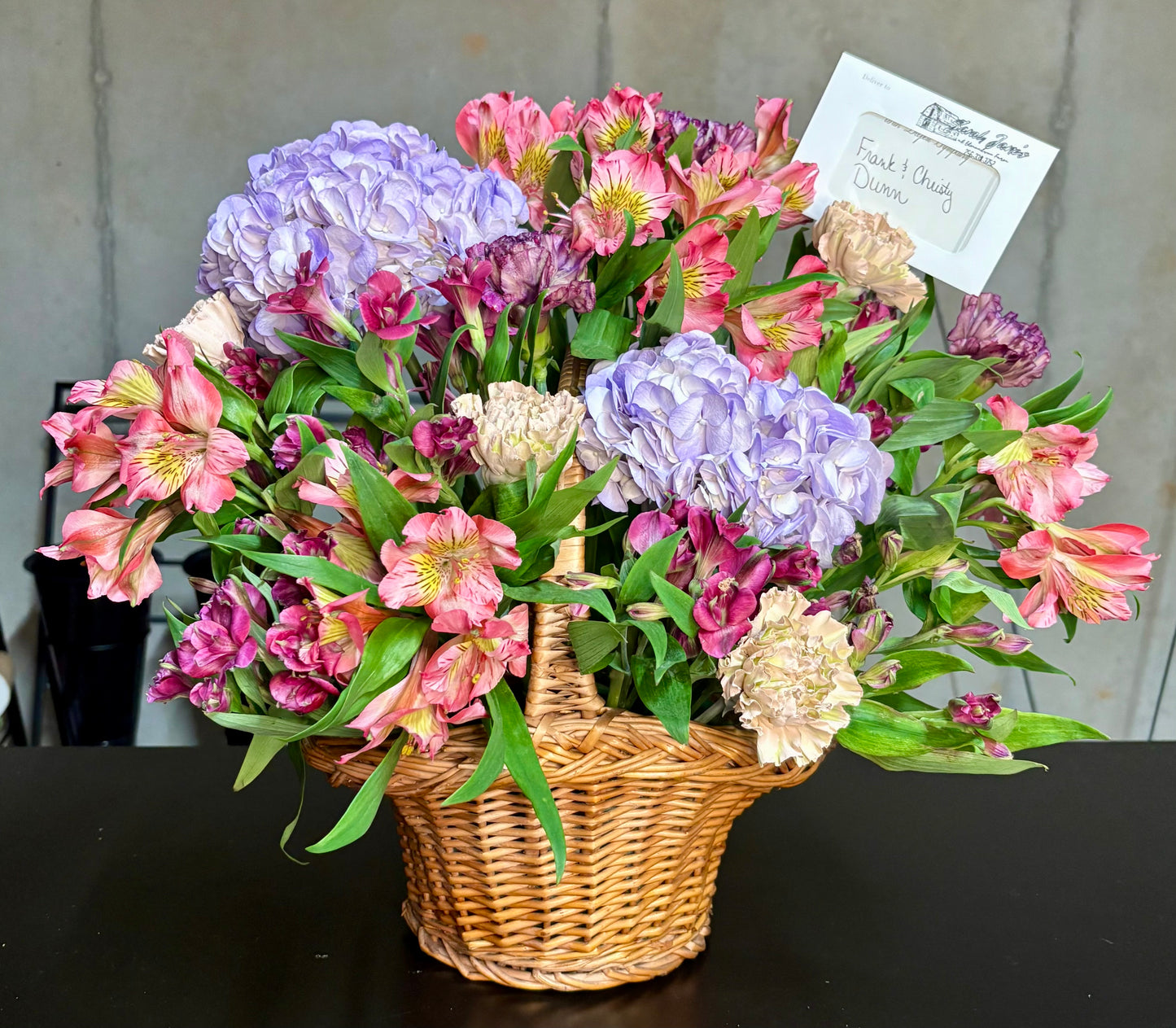 Sympathy Piece - Edmondson Farm Store