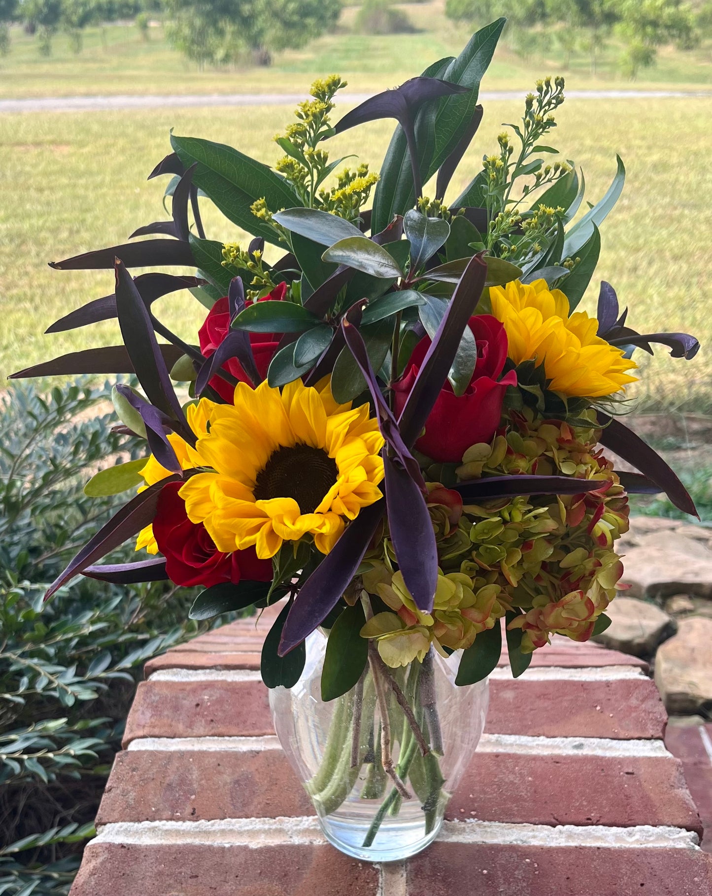 The Perfect Vase Bouquet- Choose your size & Budget - Edmondson Farm Store