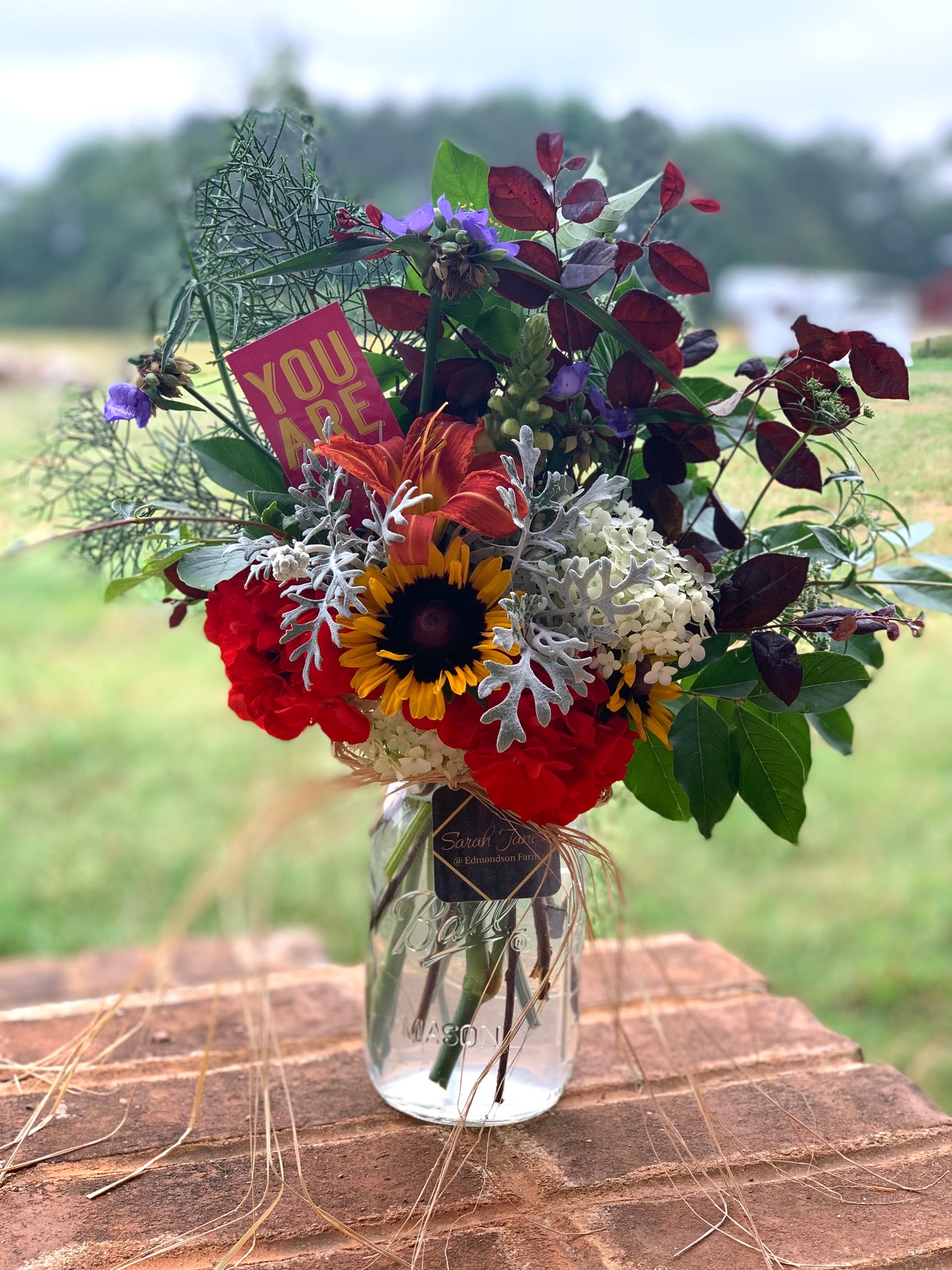 The Perfect Vase Bouquet- Choose your size & Budget - Edmondson Farm Store