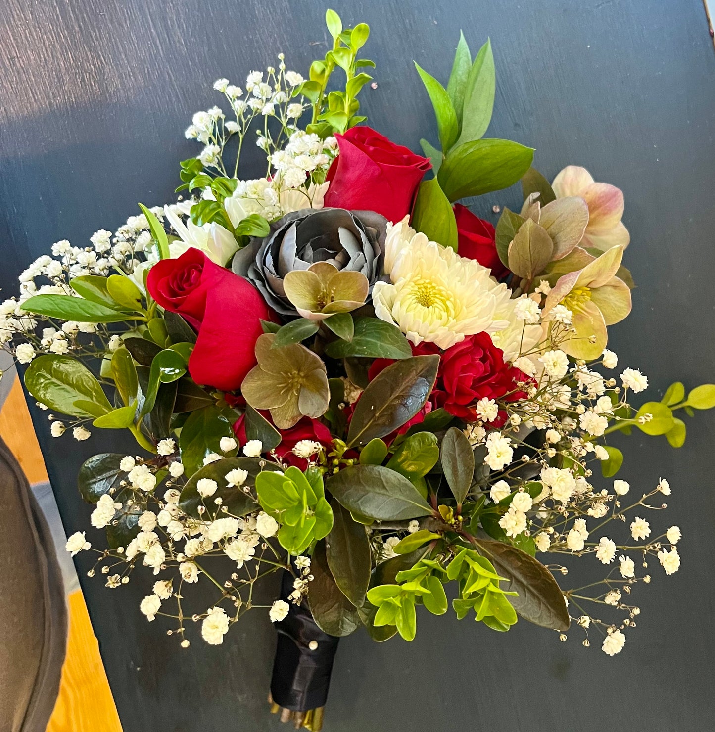 Formal Flower Bouquet & Boutonnière Set