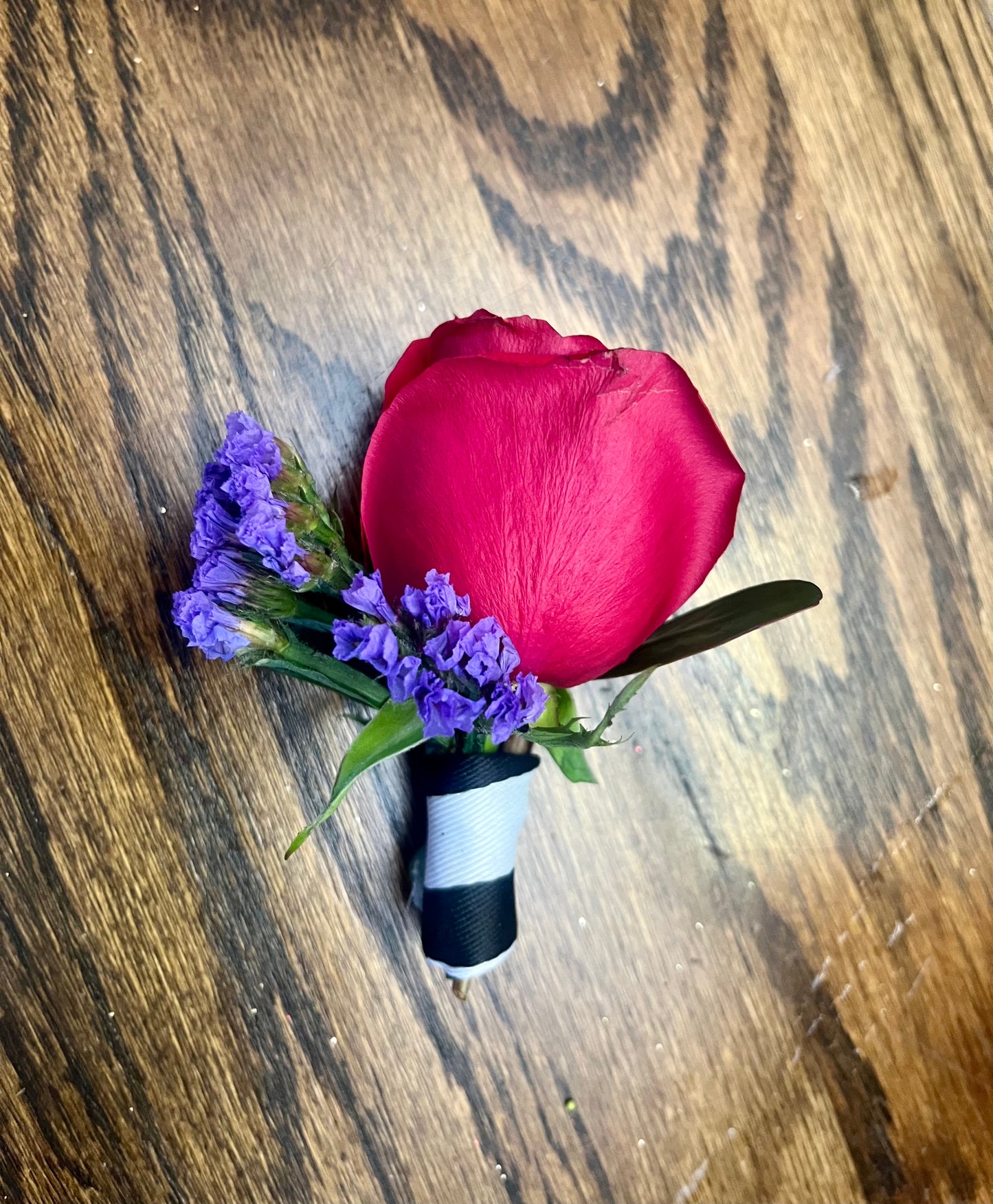 Formal Flower Bouquet & Boutonnière Set