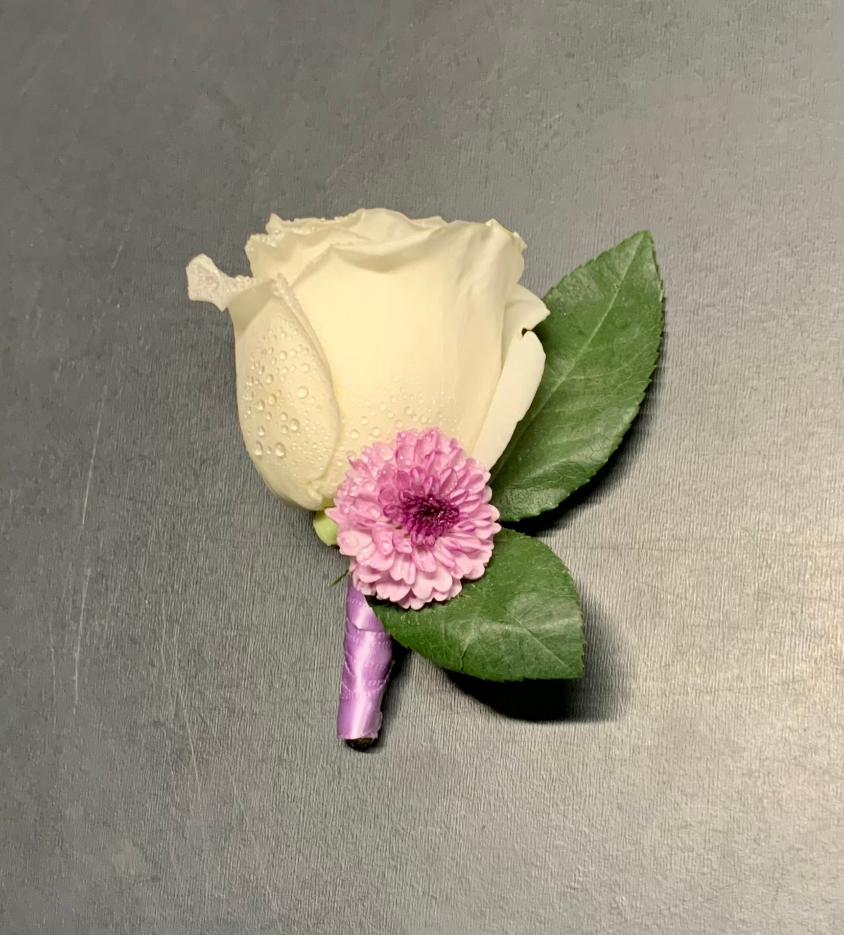 Formal Wristlet & Boutonnière Set - Edmondson Farm Store